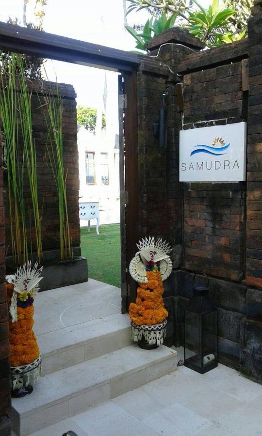 Villa Samudra Luxury Beachfront 케트웰 외부 사진
