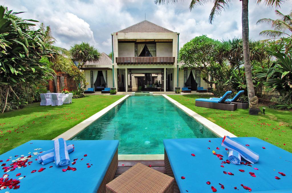Villa Samudra Luxury Beachfront 케트웰 외부 사진
